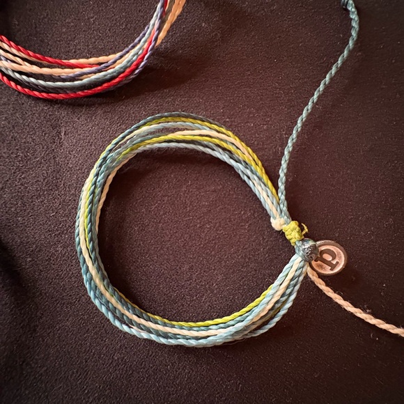 Colorful String Bracelets Set - Picture 2 of 11